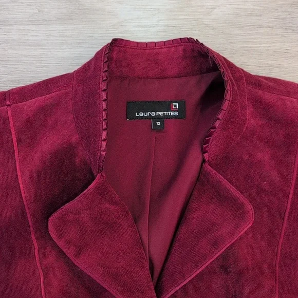 Laura Petites Burgundy Velvet Women's Blazer Size 12 - Picture 8 of 13